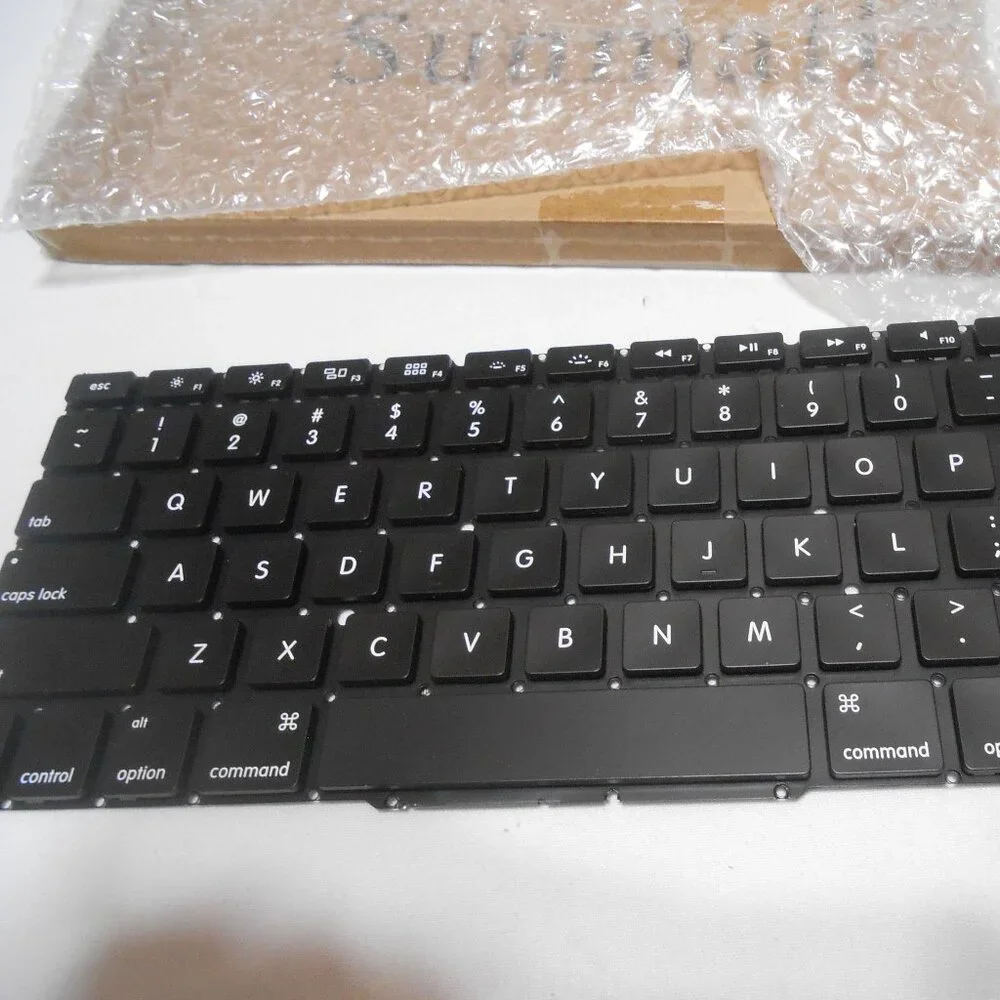 NIB SUNMALL REPLACEMENT KEYBOARD FITS MOST LAPTOP COMPUTERS AMAZON UNIVERSAL KEY
